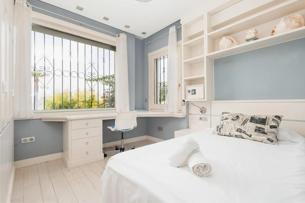 Holiday Home, With Direct Access To The Beach, Sea Views And South Facing, In Puerto Banus Marbella