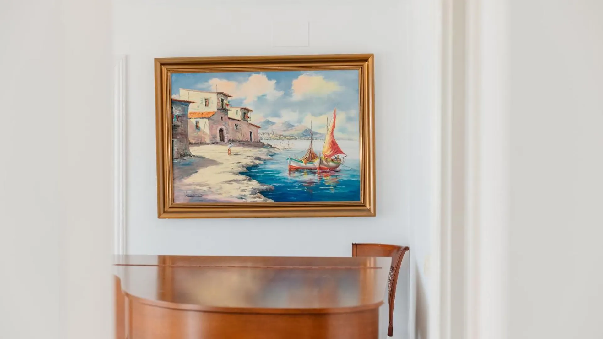 Holiday Home, With Direct Access To The Beach, Sea Views And South Facing, In Puerto Banus Marbella